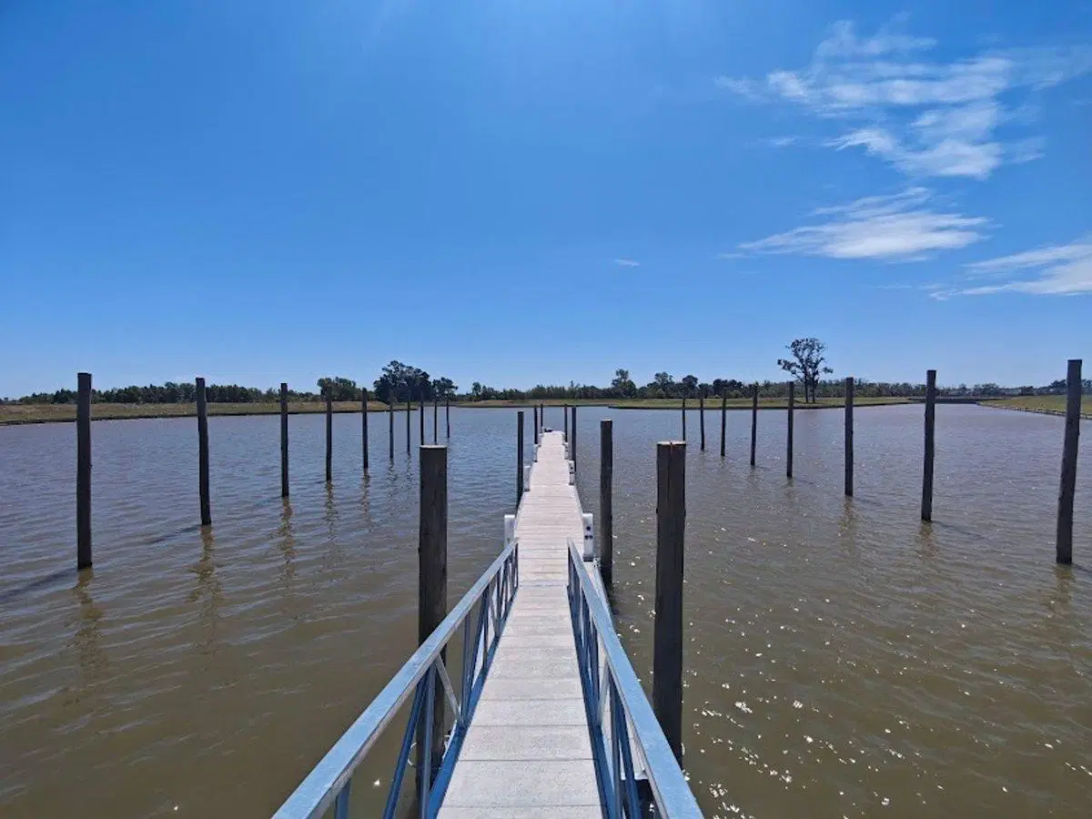 Lote en venta – Barrio La Bahía, Villanueva 2