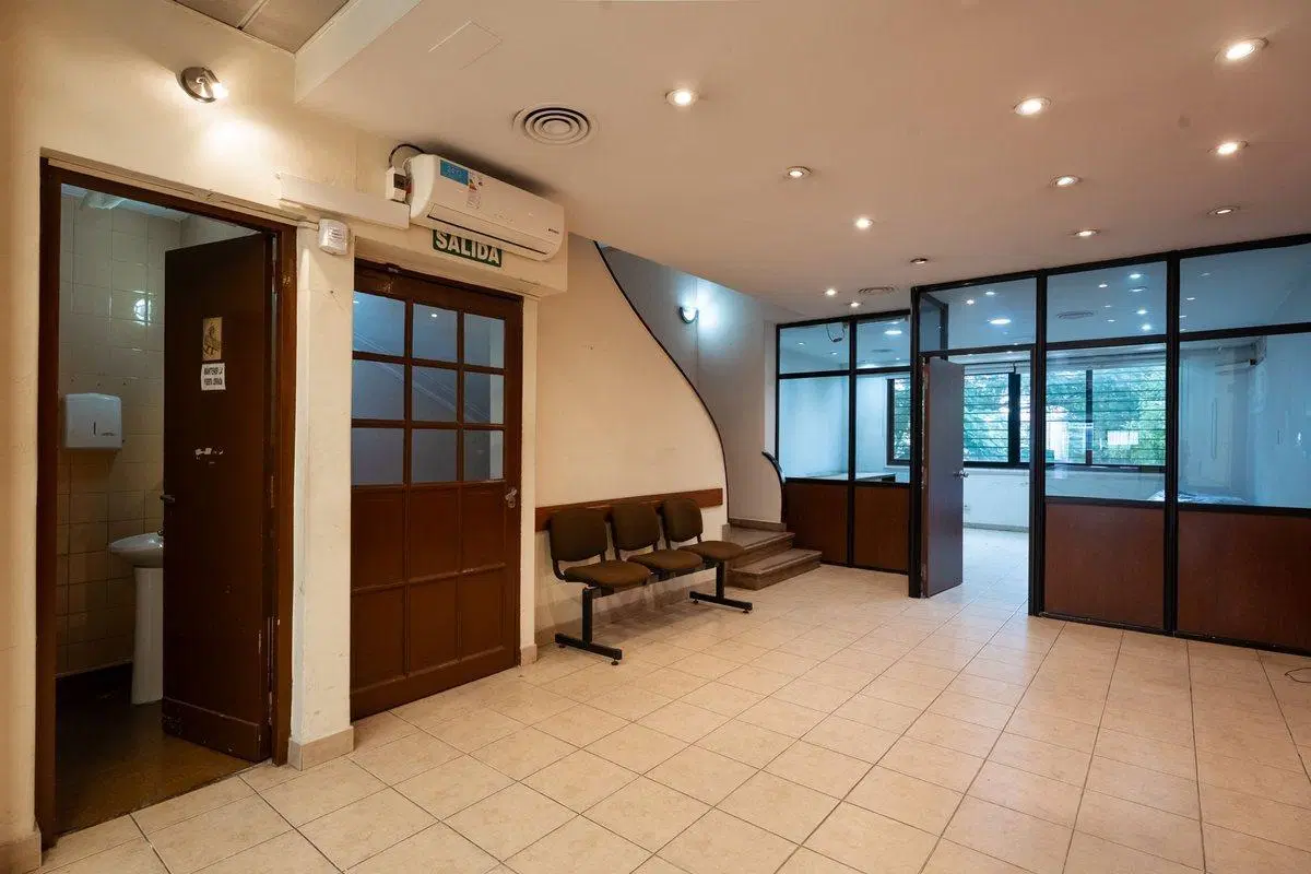 EDIFICIO EN VENTA 2 PISOS MONSERRAT CAPITAL FEDERA 5