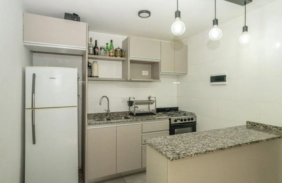 DTO 2 AMB VENTA  BARRACAS C BALCON Y PARRILLA 5