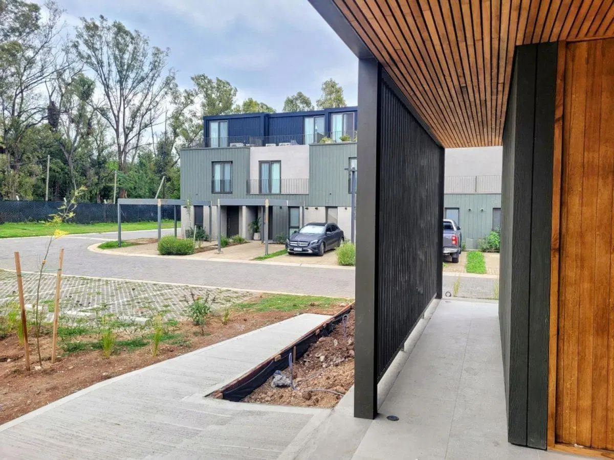 CASA DUPLEX 3 AMBIENTES VENTA PILAR OLIDEN JOVEN 4
