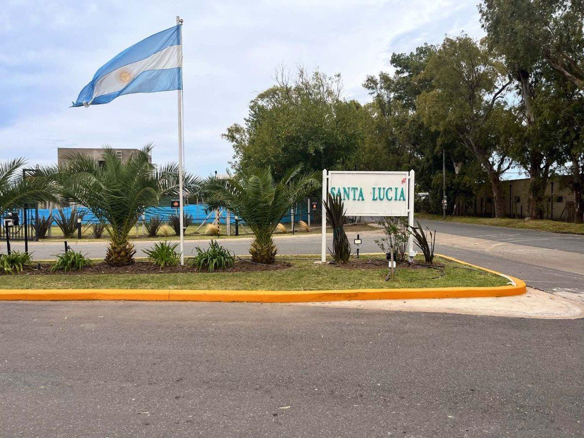 LOTE EN VENTA EN BARRIO SANTA LUCIA PILAR DEL ESTE