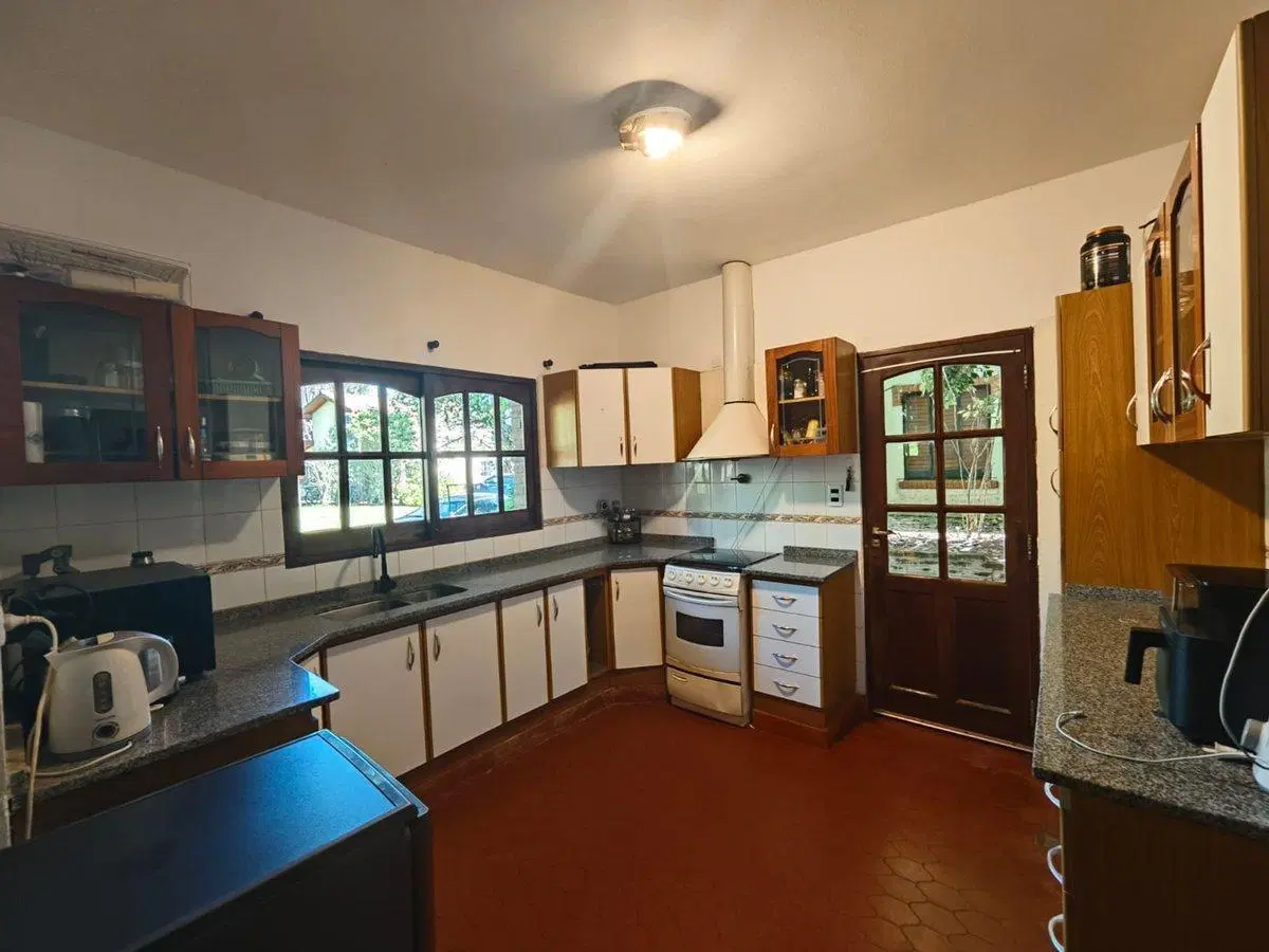 Venta Casa de 5 amb en El Bosque Country, Campana 4