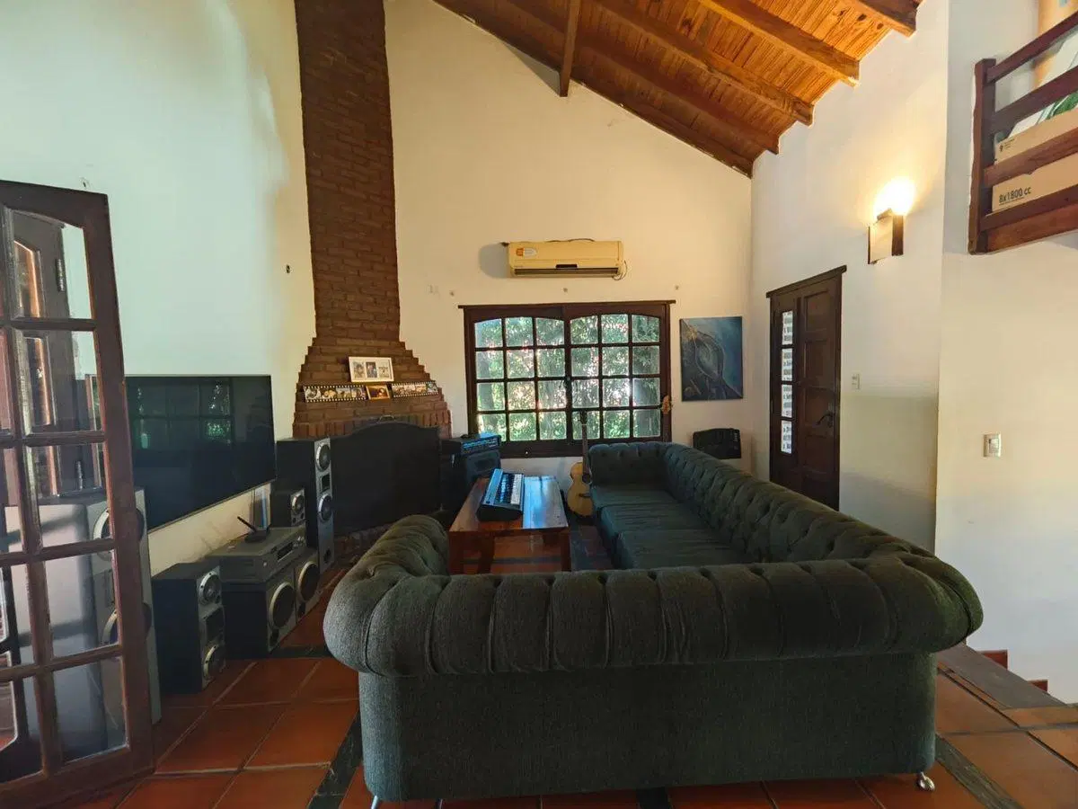 Venta Casa de 5 amb en El Bosque Country, Campana 3
