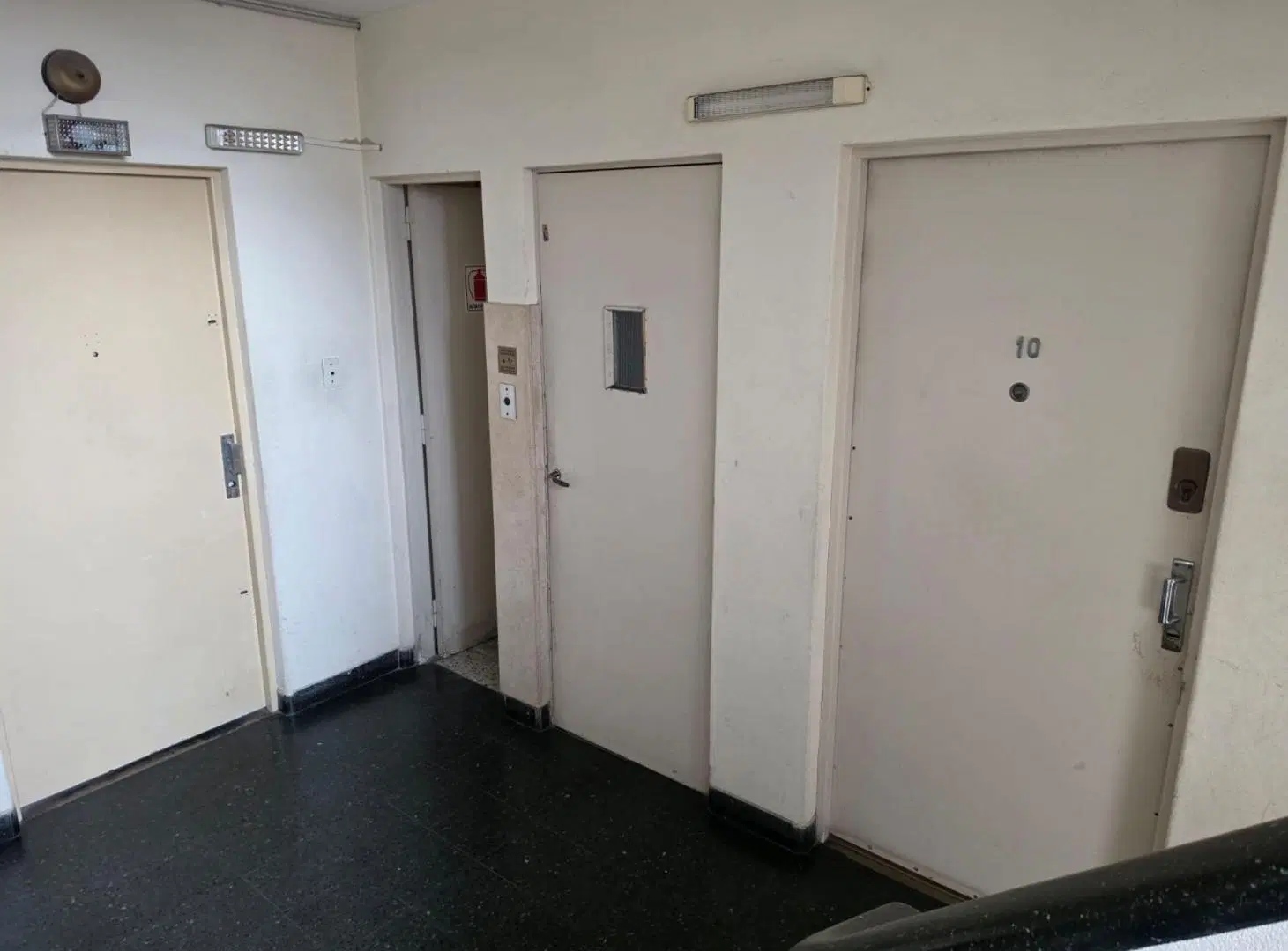 DEPARTAMENTO VENTA  3 AMBIENTES FLORES 4