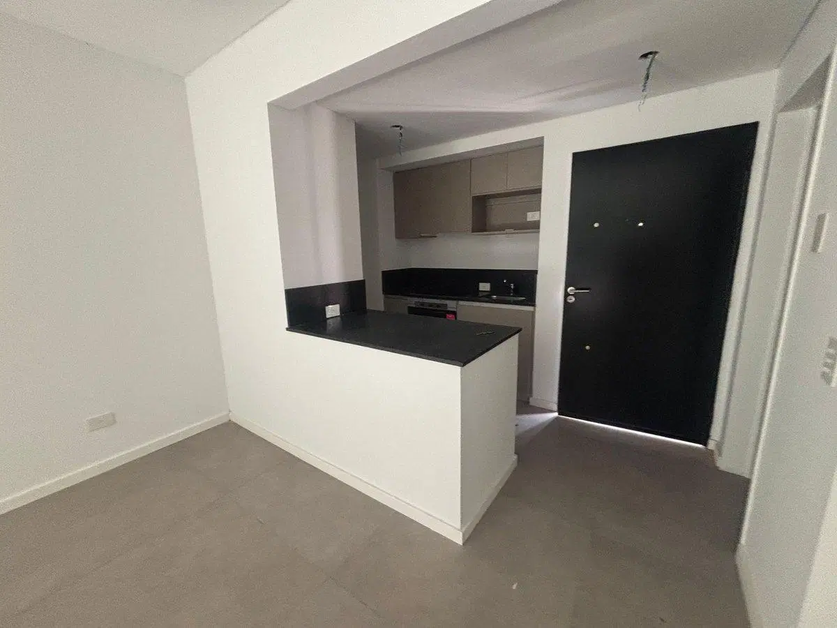 Dúplex 3 amb en venta Pilar UP c/patio cochera 3