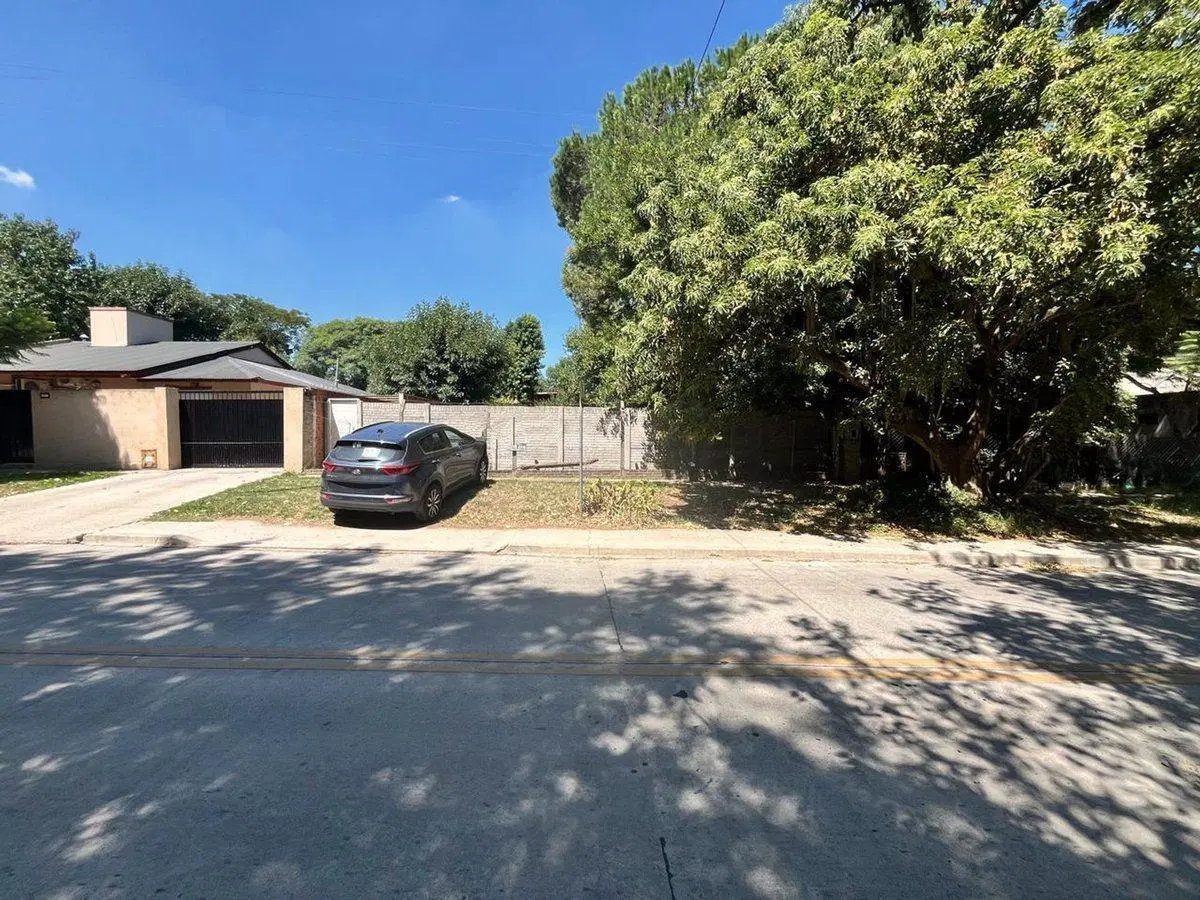 Lote Terreno en Venta en Ranelagh 3