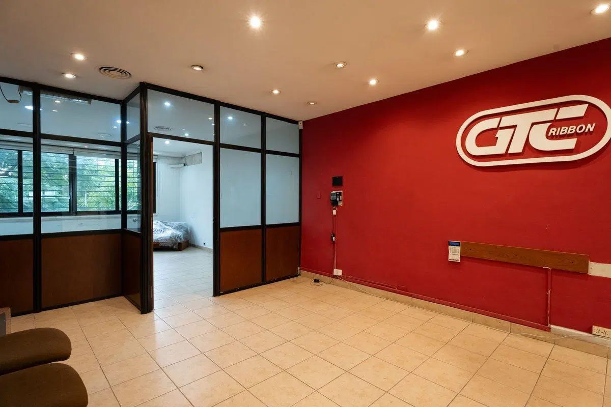 EDIFICIO EN VENTA 2 PISOS MONSERRAT CAPITAL FEDERA 5