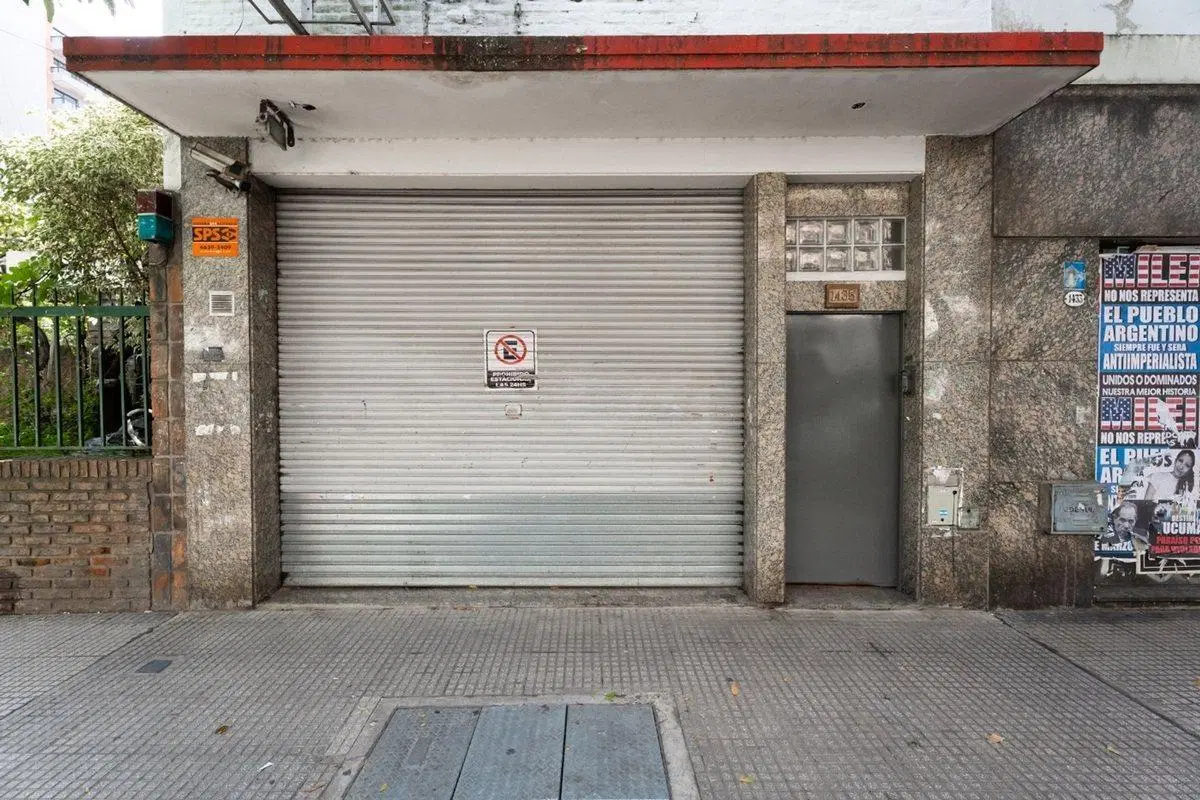 EDIFICIO EN VENTA 2 PISOS MONSERRAT CAPITAL FEDERA 2