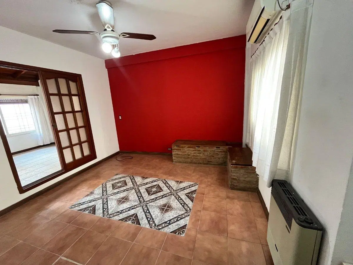 DEPARTAMENTO 2 AMBIENTES VENTA SAN MARTIN 4