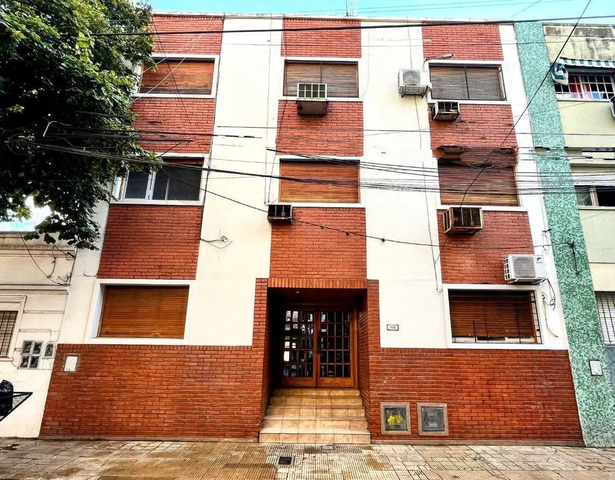 DEPARTAMENTO 2 AMBIENTES VENTA SAN MARTIN 3