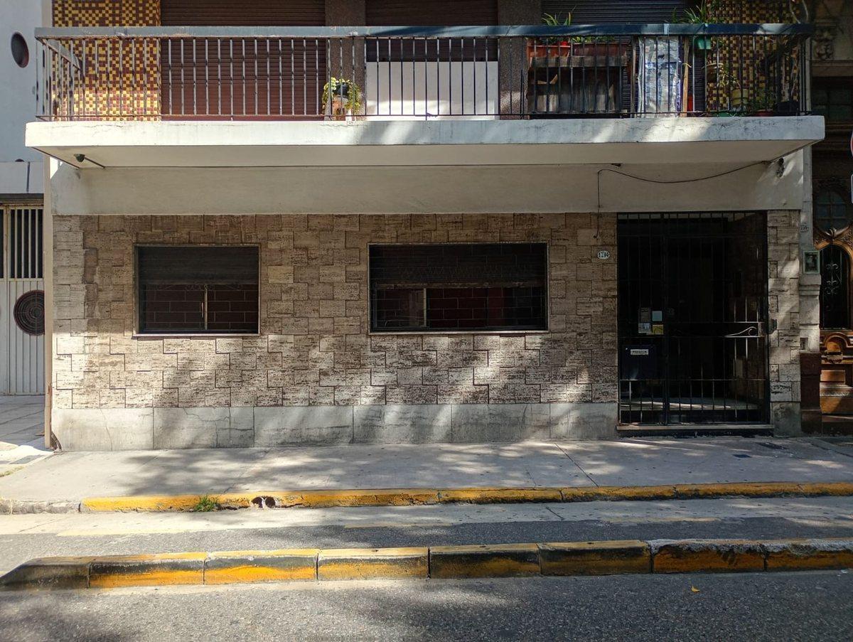 Departamento 2 Amb en Venta Constitución con Patio