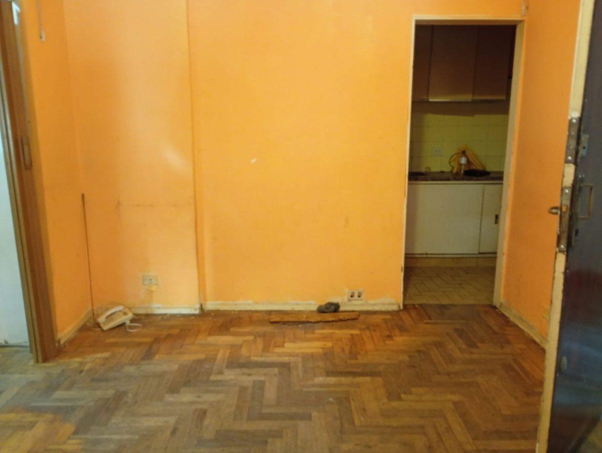 Foto de Departamento 2 Amb en Venta Constitución con Patio, imagen 5