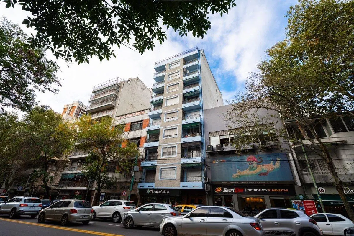DEPARTAMENTO 3 AMBIENTES EN VENTA - FLORES - CABA 2