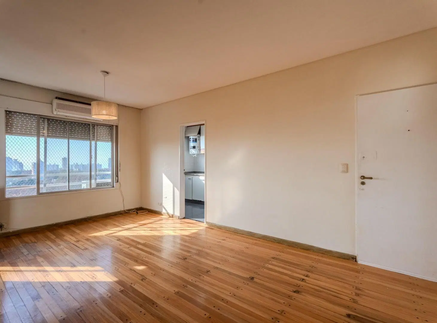 DEPARTAMENTO 3 AMBIENTES EN VENTA EN V. LOPEZ 2