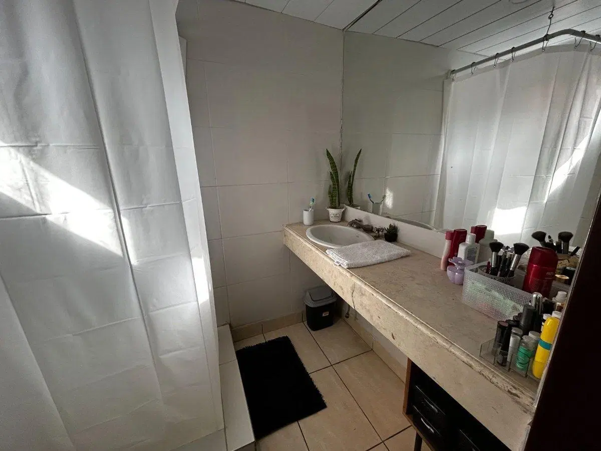 Casa 6 amb Venta Garin Ideal Multifamilia o Renta 3