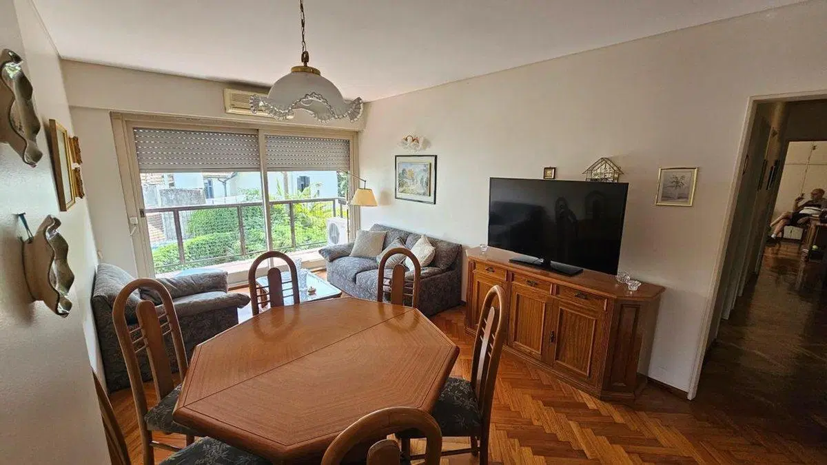 DEPARTAMENTO 5 AMB en VENTA  San ISIDRO - COCHERA 4