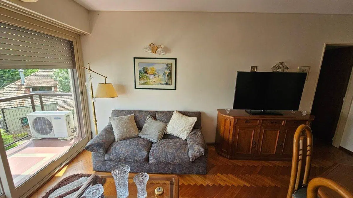DEPARTAMENTO 5 AMB en VENTA  San ISIDRO - COCHERA 5