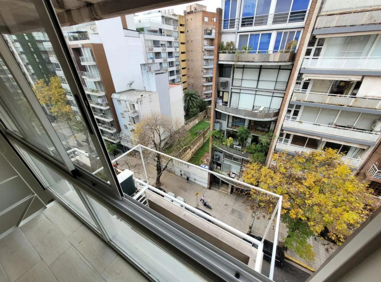 DEPTO 3 AMB. ALQ. CAÑITAS TIPO DUPLEX C/BALCÓN. 3