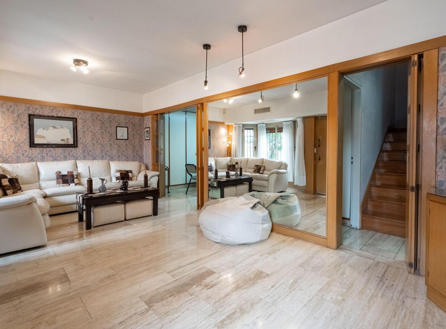 Foto de CASA 6 AMB. VENTA, HAEDO, CON PARRILLA Y PILETA, imagen 3