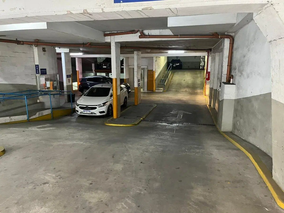 Cochera en el centro de la ciudad 8