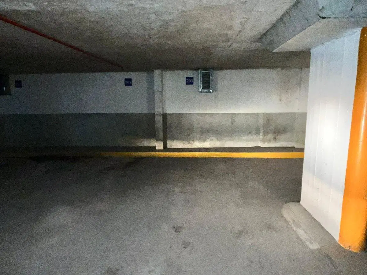 Cochera en el centro de la ciudad 8