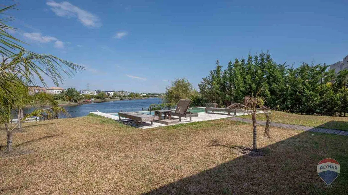 Casa a la laguna en San Gabriel, Villanueva, Tigre 5