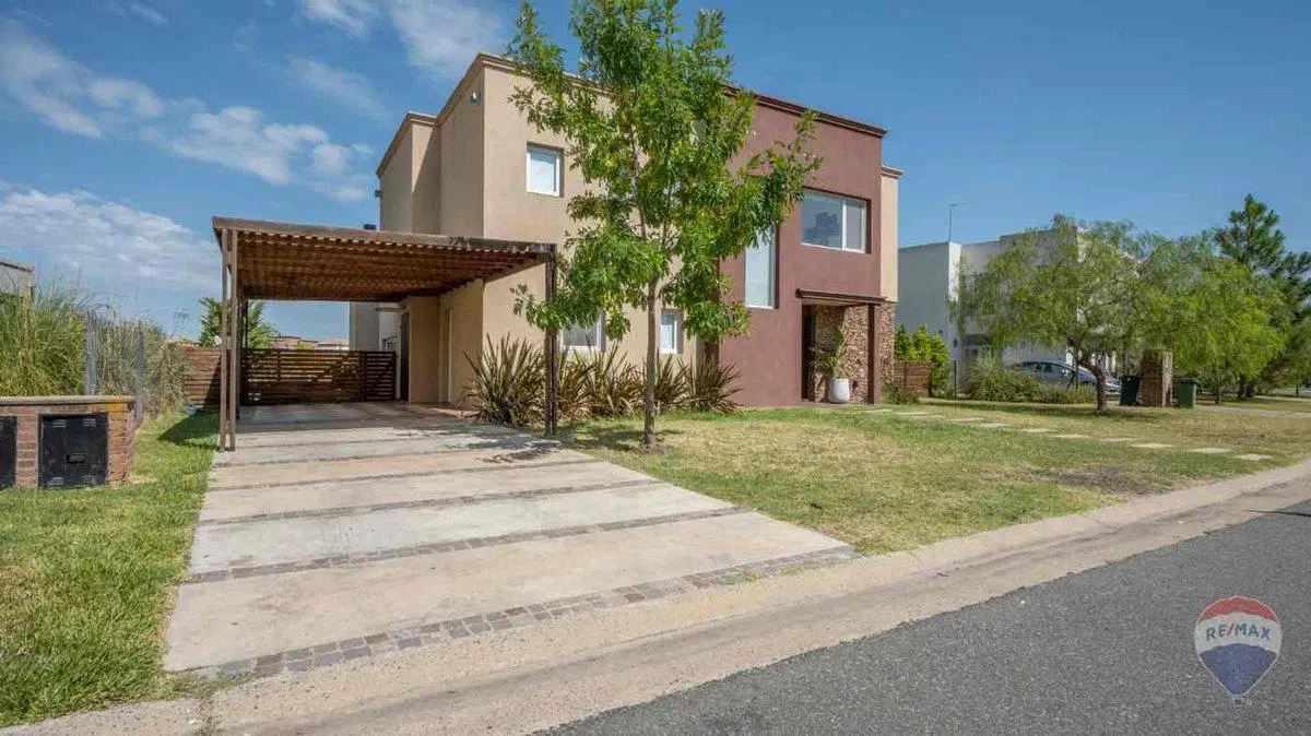 Casa a la laguna en San Gabriel, Villanueva, Tigre 4