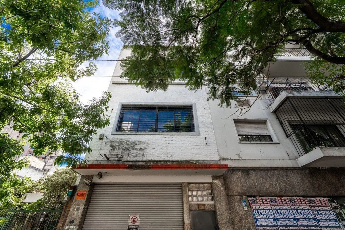 EDIFICIO EN VENTA 2 PISOS MONSERRAT CAPITAL FEDERA 3
