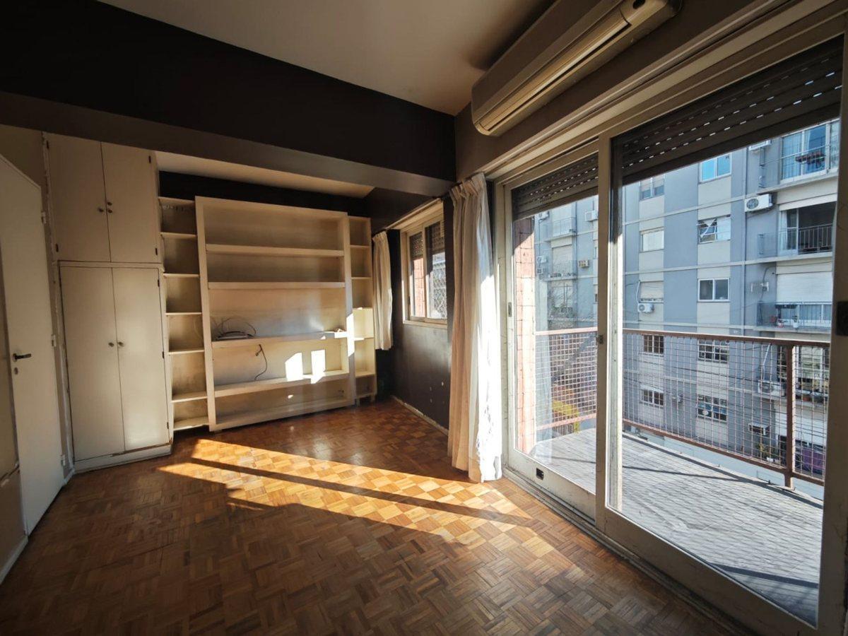 Foto de VENTA DEPTO 3 AMBIENTES LUMINOSO CON BALCON, imagen 1