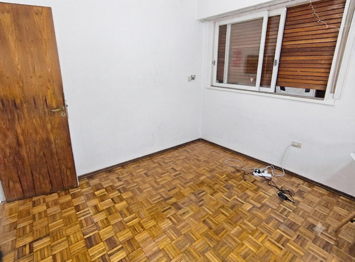 Foto de 4 Ambientes con Balcón y Guardacoches en Belgrano, imagen 1