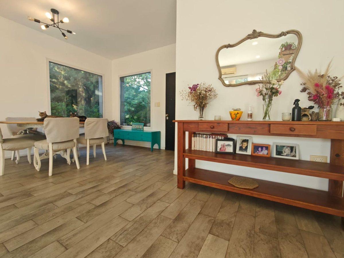 Foto de VENTA CASA BARRIO SAN GABRIEL. UNA PLANTA. PILETA, imagen 2