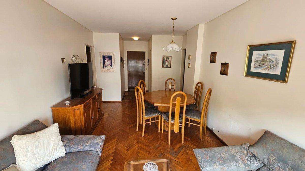 Foto de DEPARTAMENTO 5 AMB en VENTA San ISIDRO - COCHERA, imagen 1