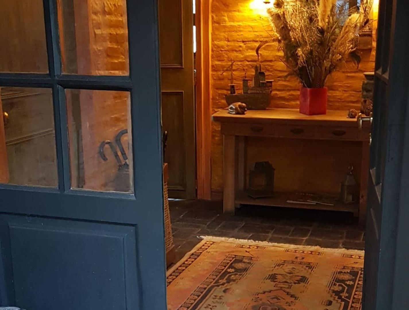 Foto de Casa venta 7 amb. Parque y pileta M.Alberti, Pilar, imagen 1