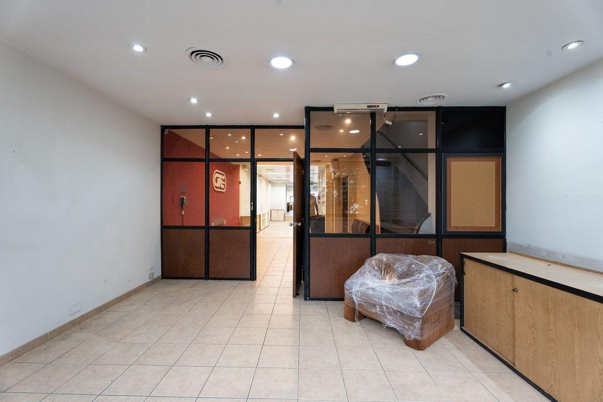 Foto de EDIFICIO EN VENTA 2 PISOS MONSERRAT CAPITAL FEDERA, imagen 5