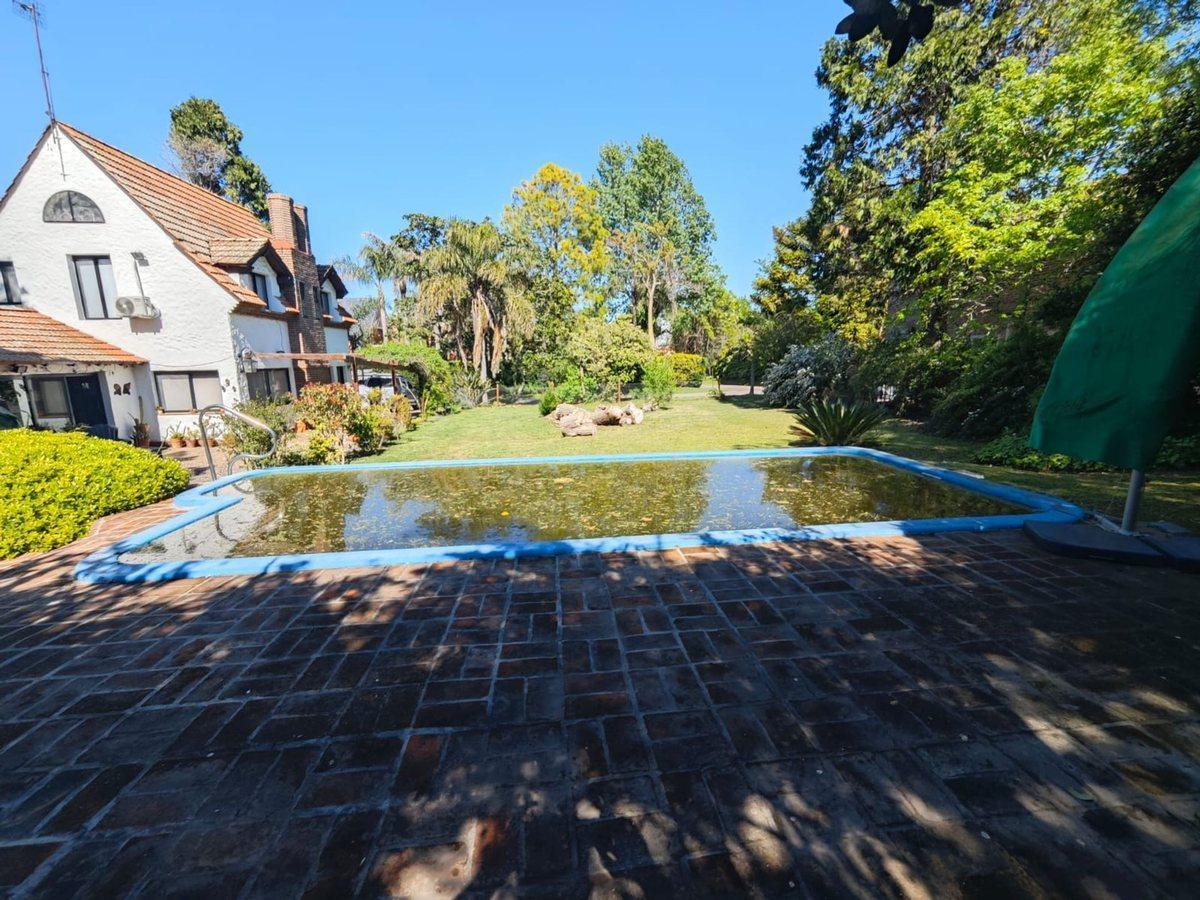 Foto de Venta hermoso Lote con pileta Country El Bosque, imagen 3