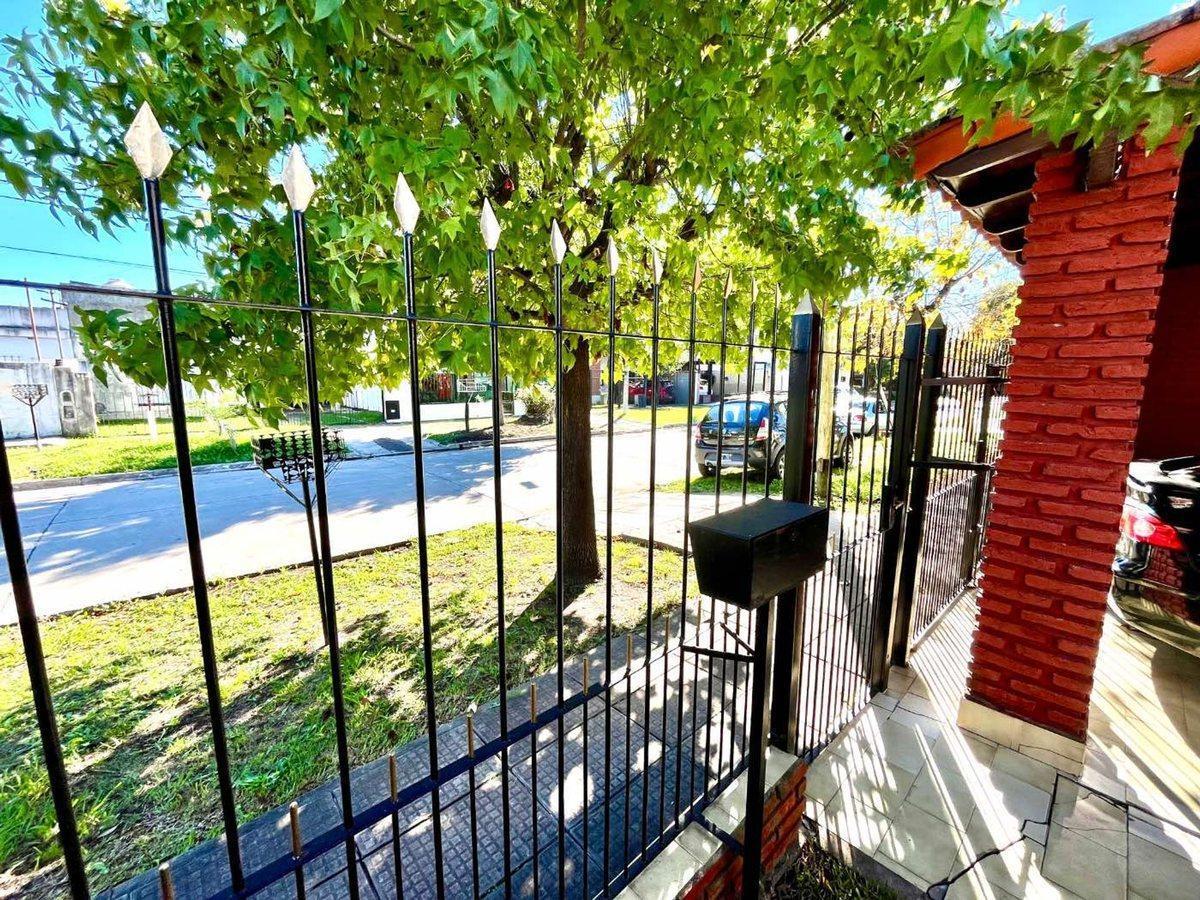 Foto de CASA 4 AMBIENTES EN VENTA ITUZAINGO, imagen 4