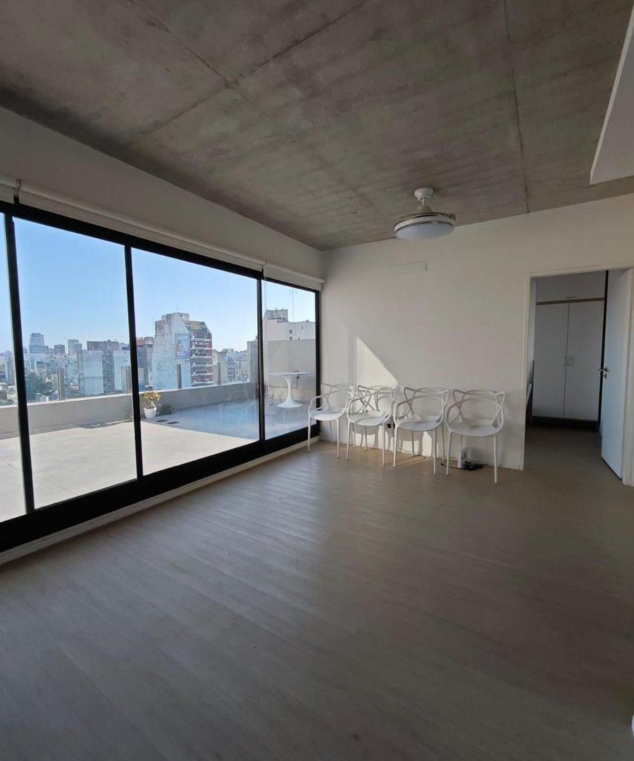 Foto de ALQ. DEPTO 2 AMBIENTES C TERRAZA PROPIA Y COCHERA, imagen 3