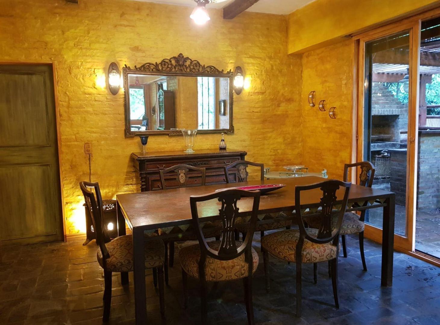 Foto de Casa venta 7 amb. Parque y pileta M.Alberti, Pilar, imagen 5