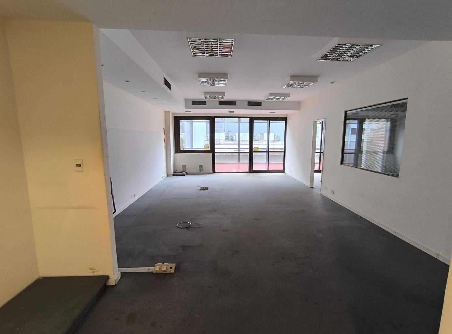 Foto de OFICINA ALQUILER EN SAN NICOLÁS c/ Balcón Terraza, imagen 1