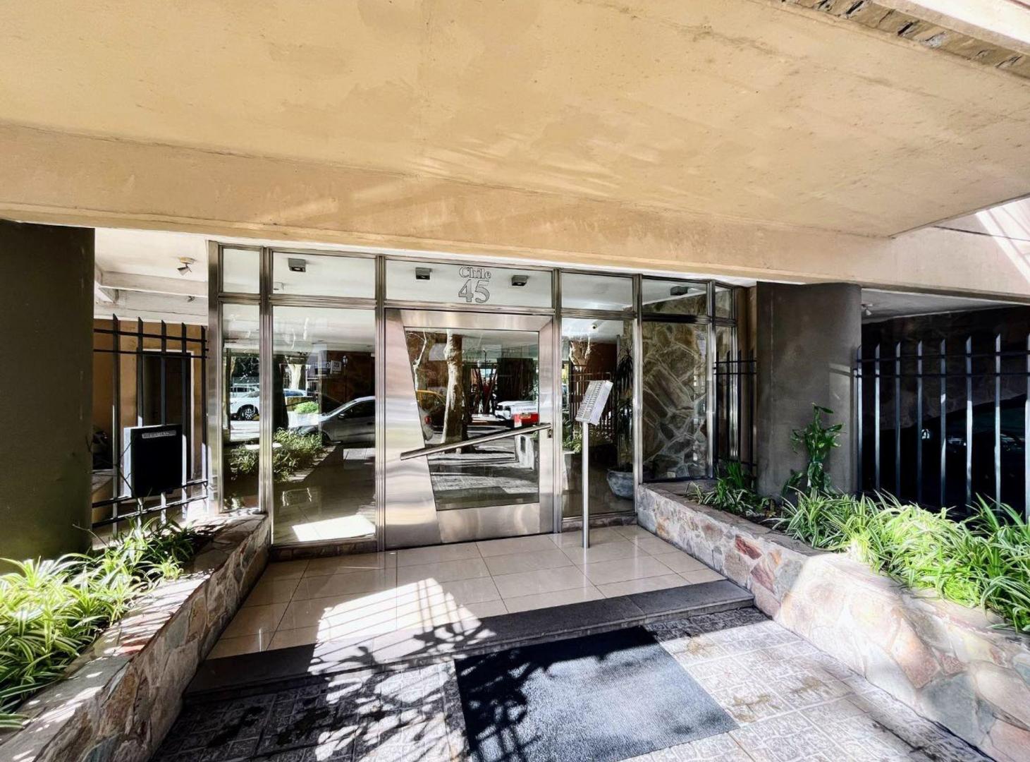Foto de DEPARTAMENTO 4 AMBIENTES EN VENTA EN SAN ISIDRO, imagen 3