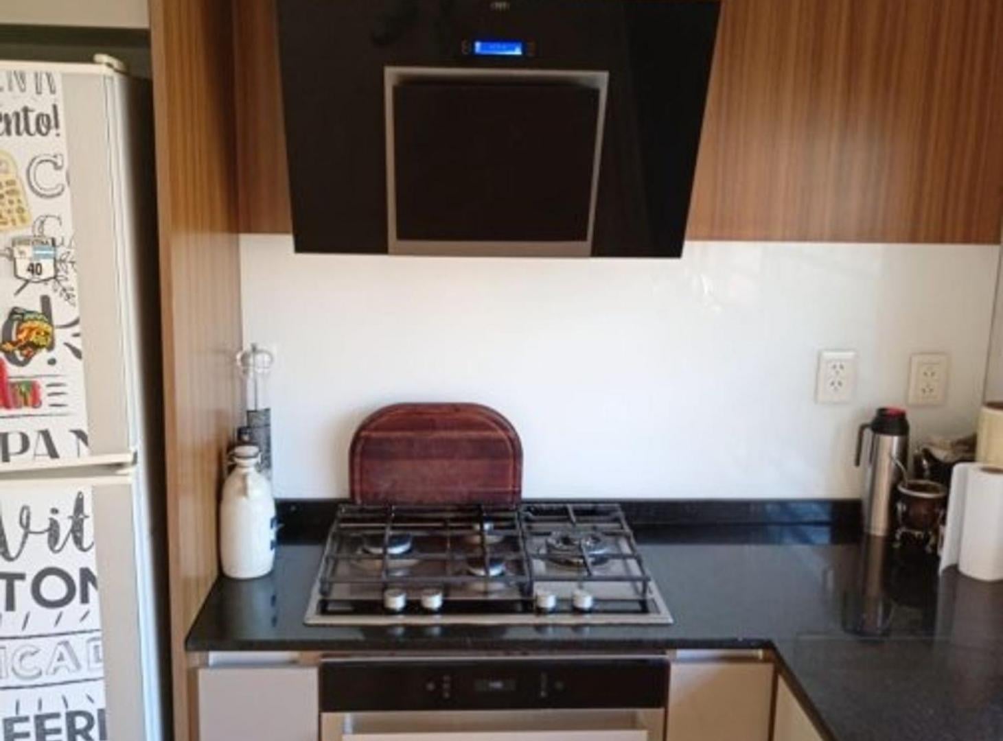 Foto de Casa 3 Amb Venta Burzaco Cochera Pileta y Quincho, imagen 1