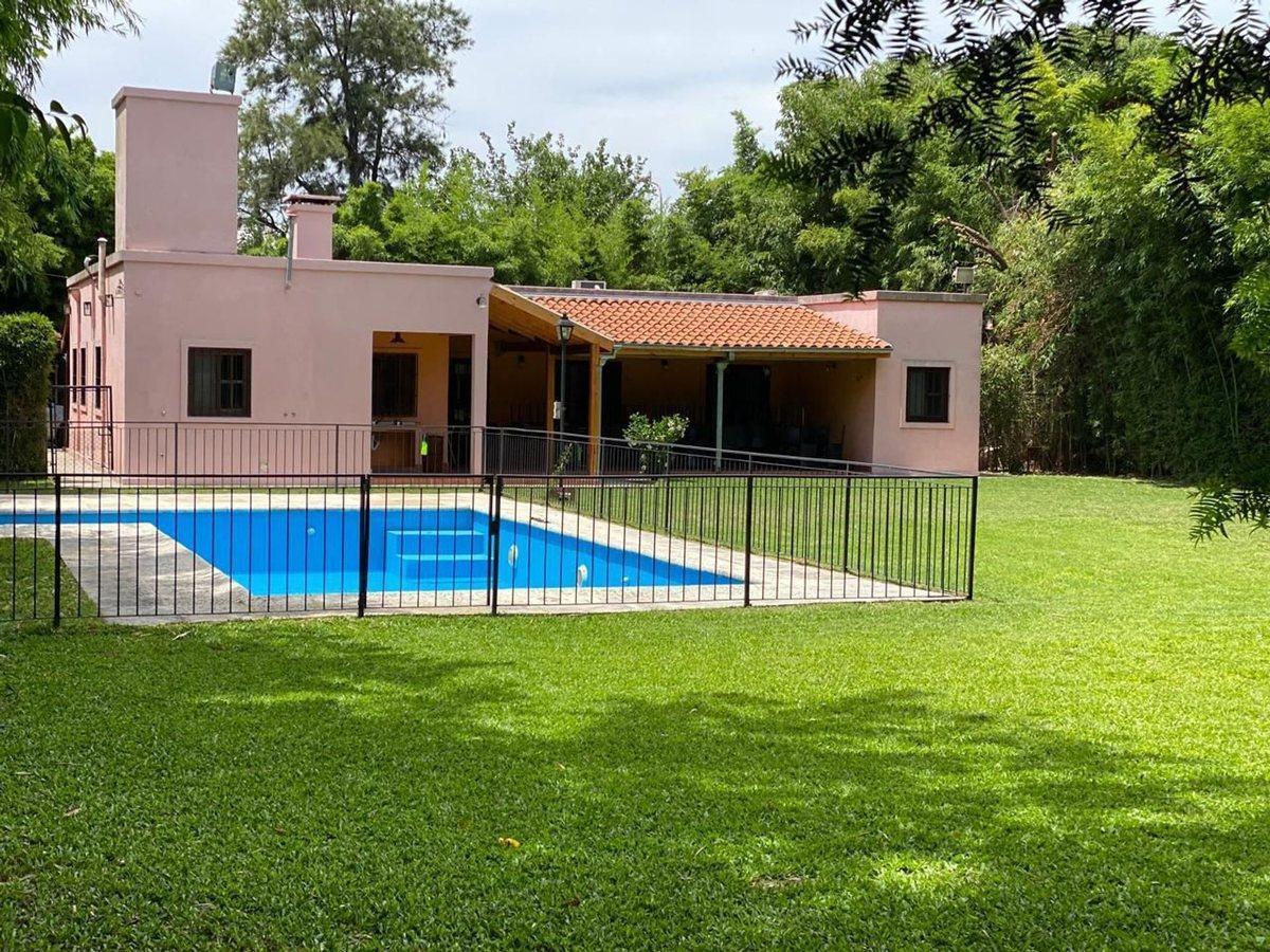 Foto de Casa 6 amb en Venta Polvorines con pileta y parque, imagen 5