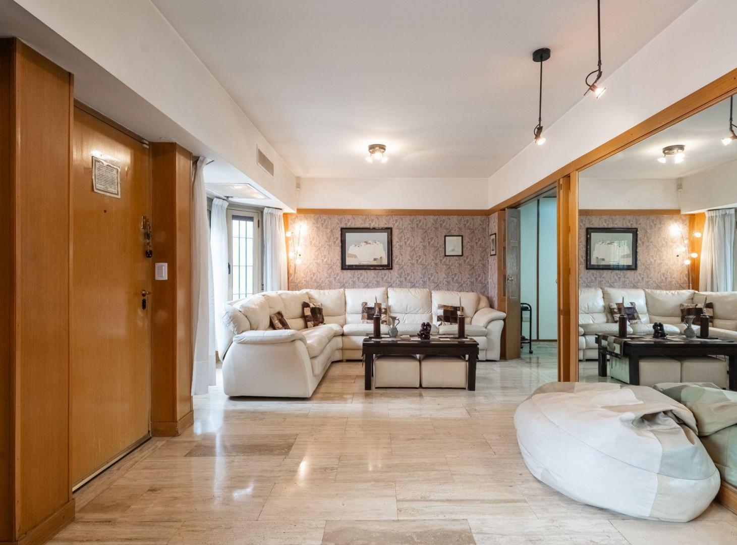 Foto de CASA 6 AMB. VENTA, HAEDO, CON PARRILLA Y PILETA, imagen 5