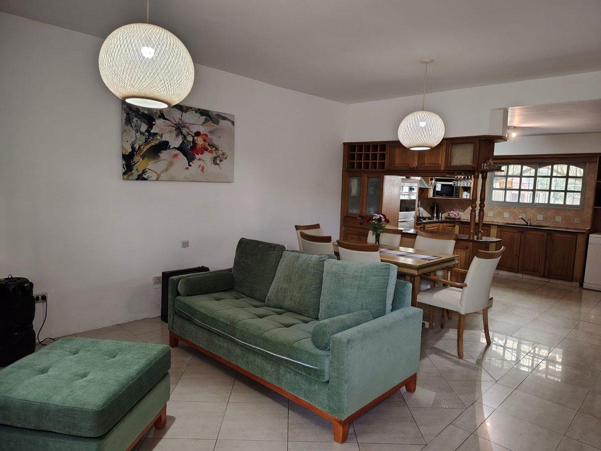 Foto de CASA 4 AMB VENTA VILLA BALLESTER 2 COCH APTO CREDI, imagen 4