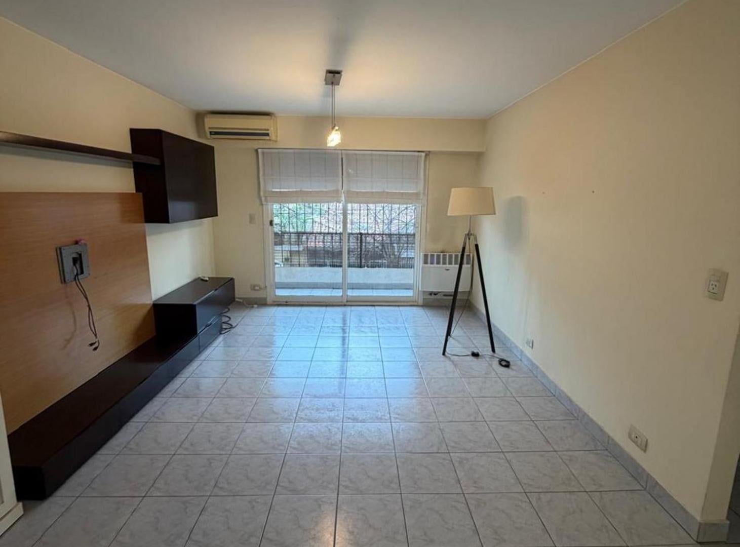 Foto de DEPARTAMENTO 3 AMBIENTES EN VENTA EN BECCAR., imagen 1