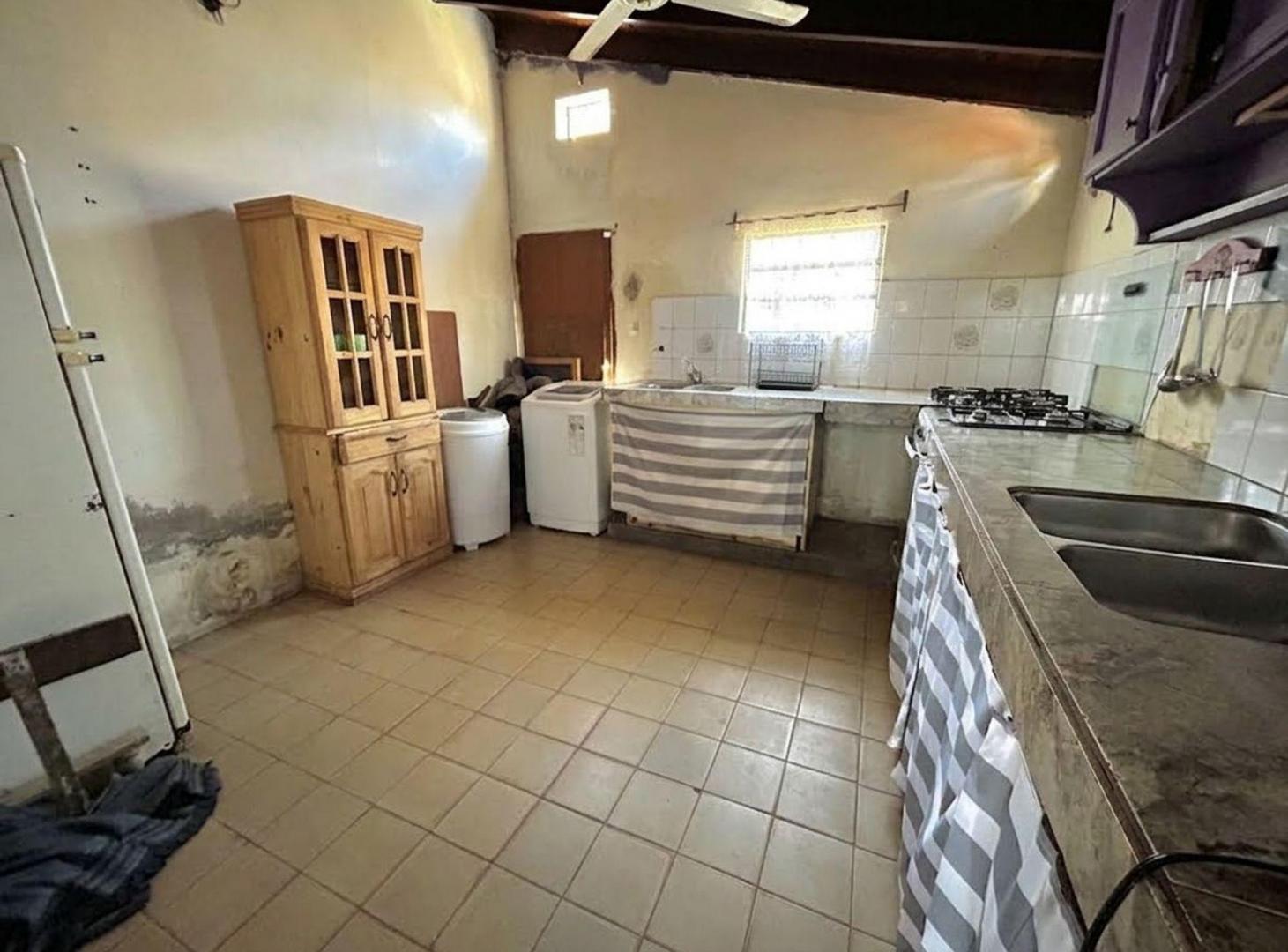 Foto de Casa en venta Garín 200 m² de lote Gran potencial, imagen 3