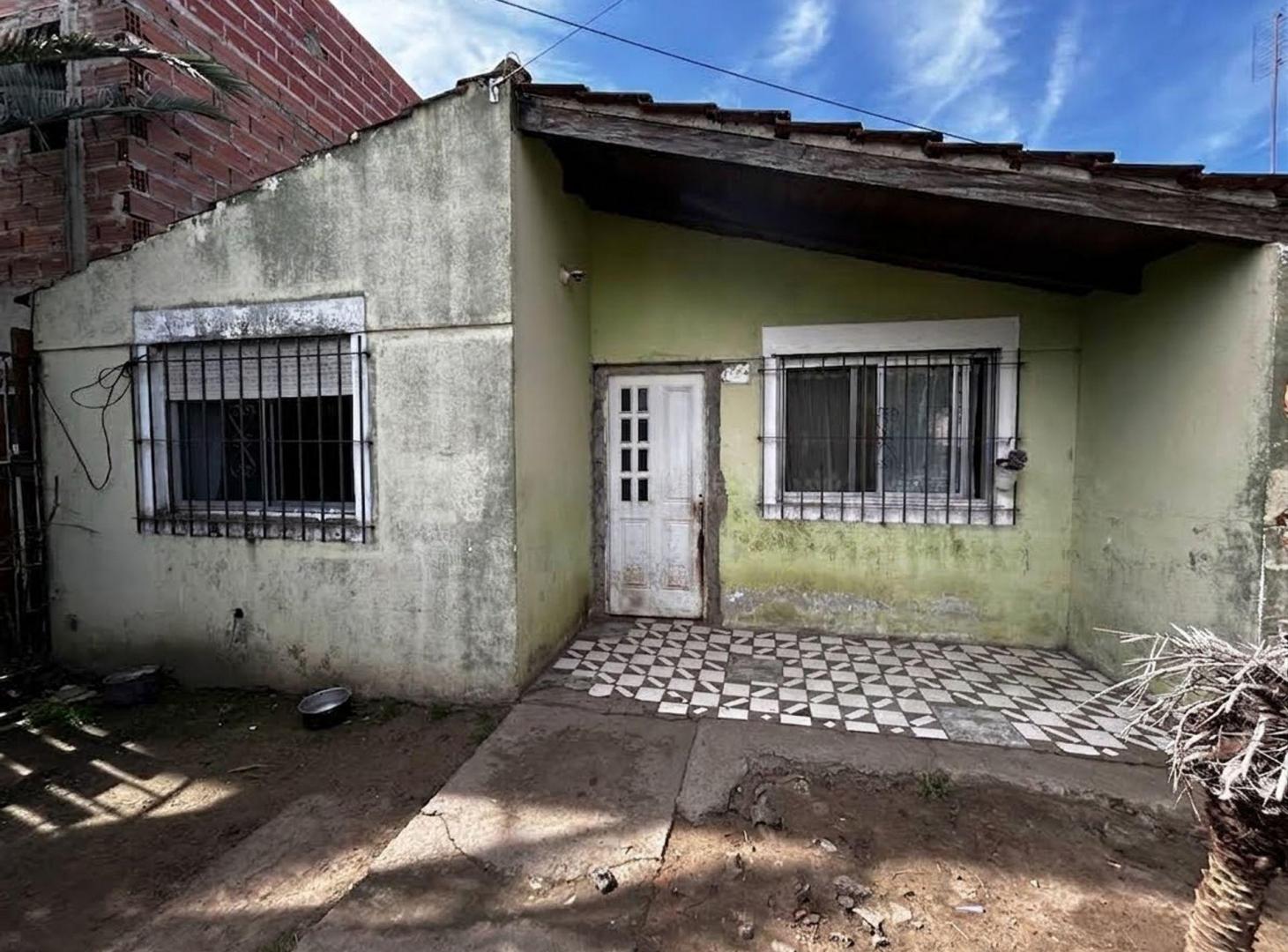 Foto de Casa en venta Garín 200 m² de lote Gran potencial, imagen 1