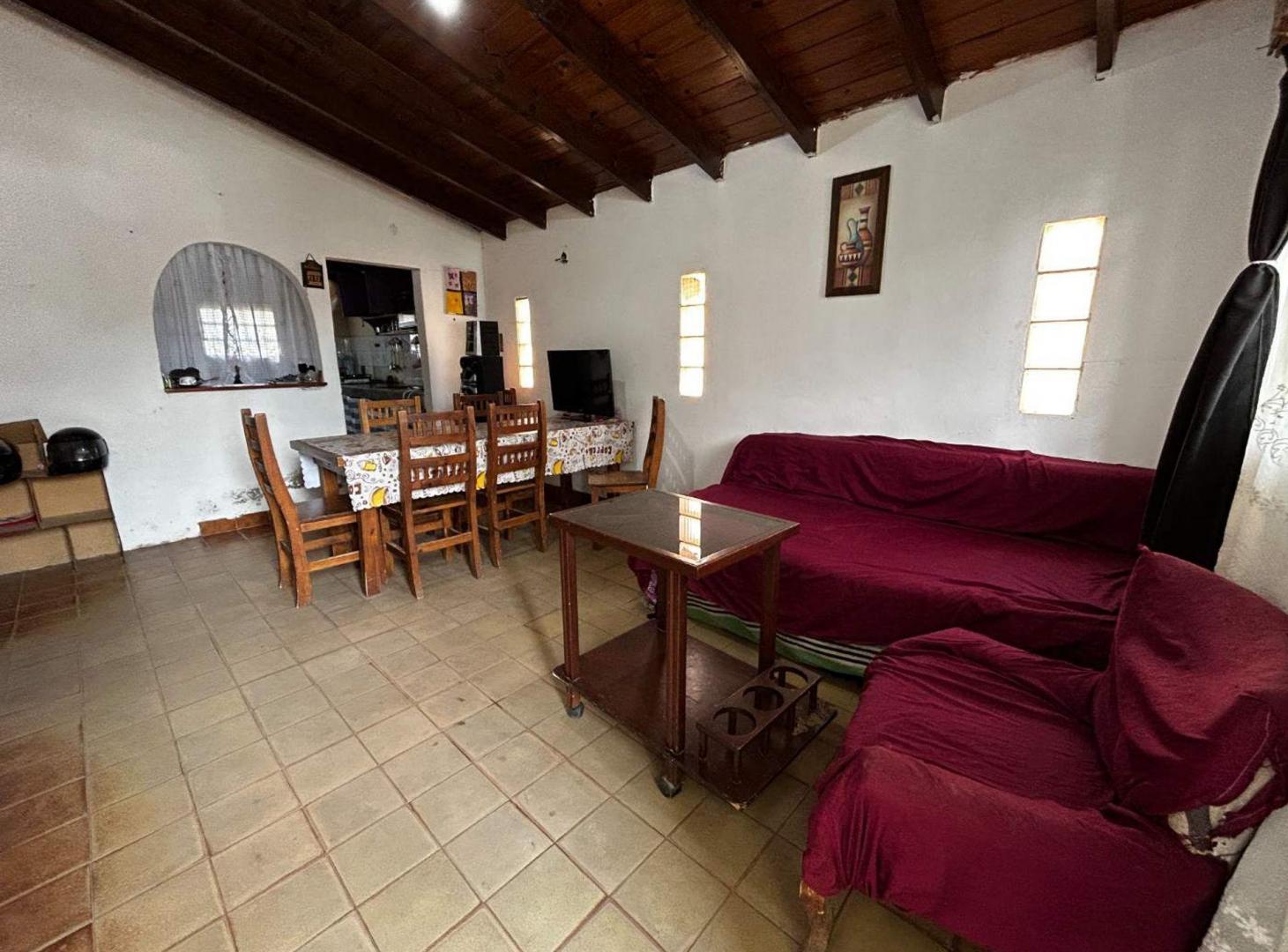 Foto de Casa en venta Garín 200 m² de lote Gran potencial, imagen 4