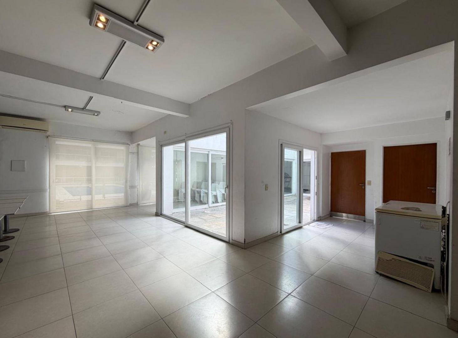 Foto de VENTA DUPLEX 2 AMBIENTES C BALCON. PILETA-GYM-SUM, imagen 5