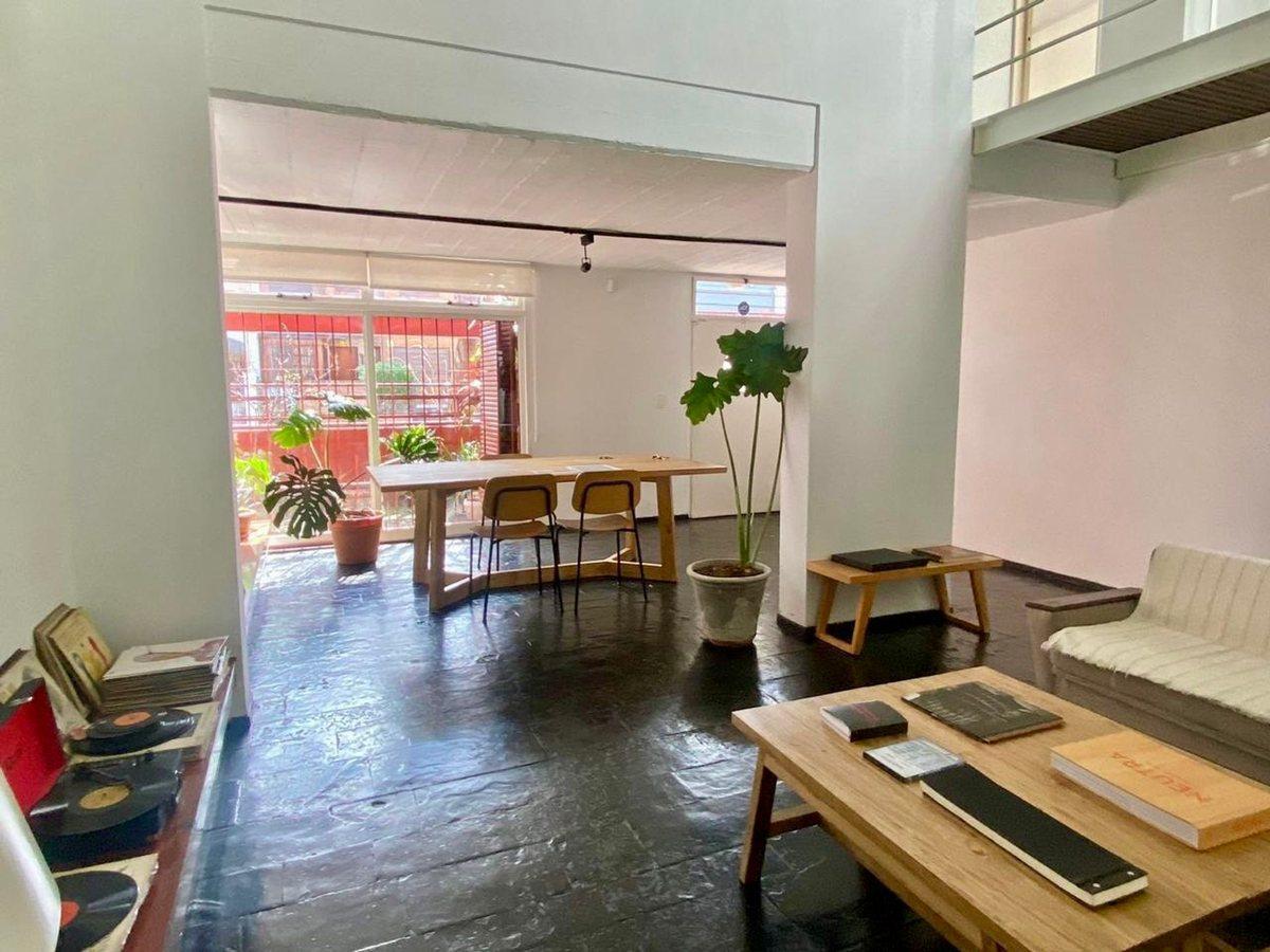Foto de Casa, 4 ambientes, en Venta, Belgrano R, imagen 2